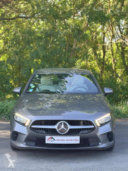 عربة نفعية Mercedes 180 D 7G-DCT STYLE LINE