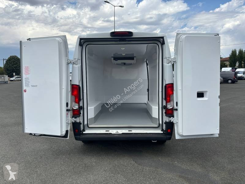 Véhicule utilitaire Opel