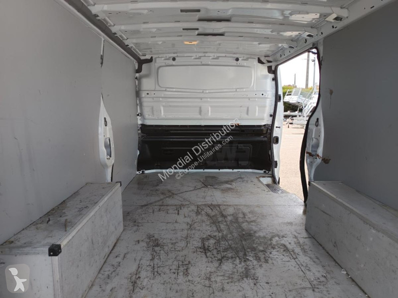 Furgoneta Renault L2H1 DCI 145 GRAND CONFORT