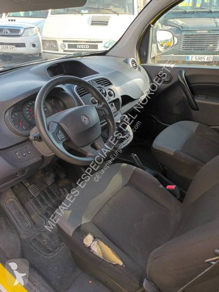 عربة نفعية Renault