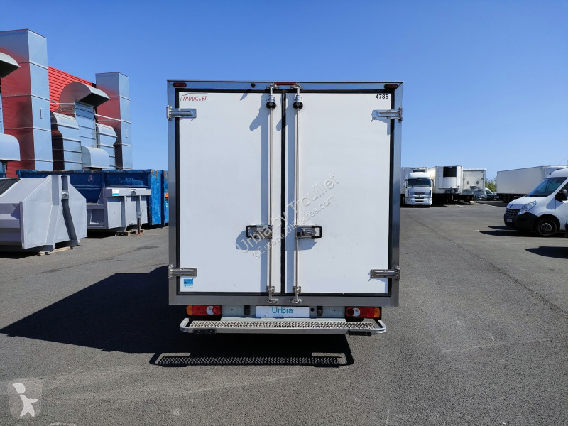 Véhicule utilitaire Renault FRIGO 12M3 CAISSE...