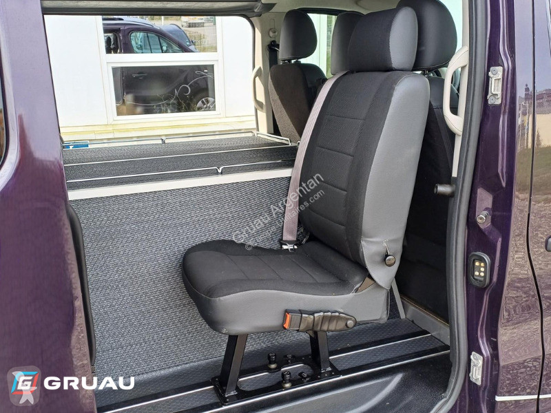 Лекотоварен автомобил Renault