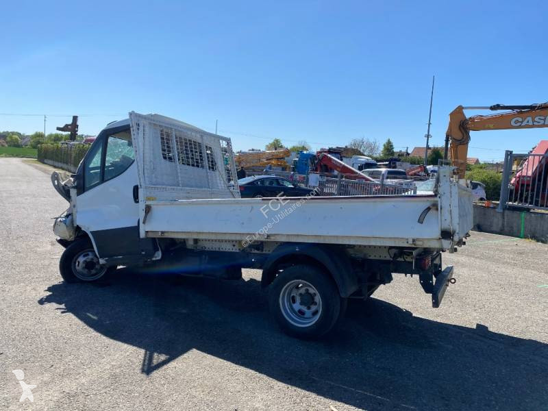Véhicule utilitaire Iveco