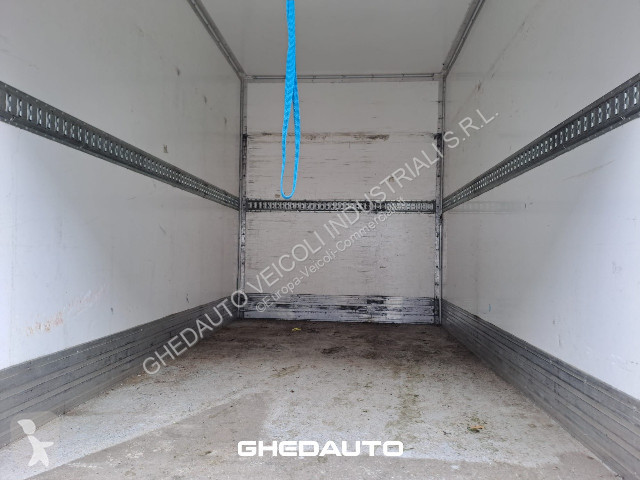 Véhicule utilitaire Maxus DELIVER 9 - DELIVER 9...