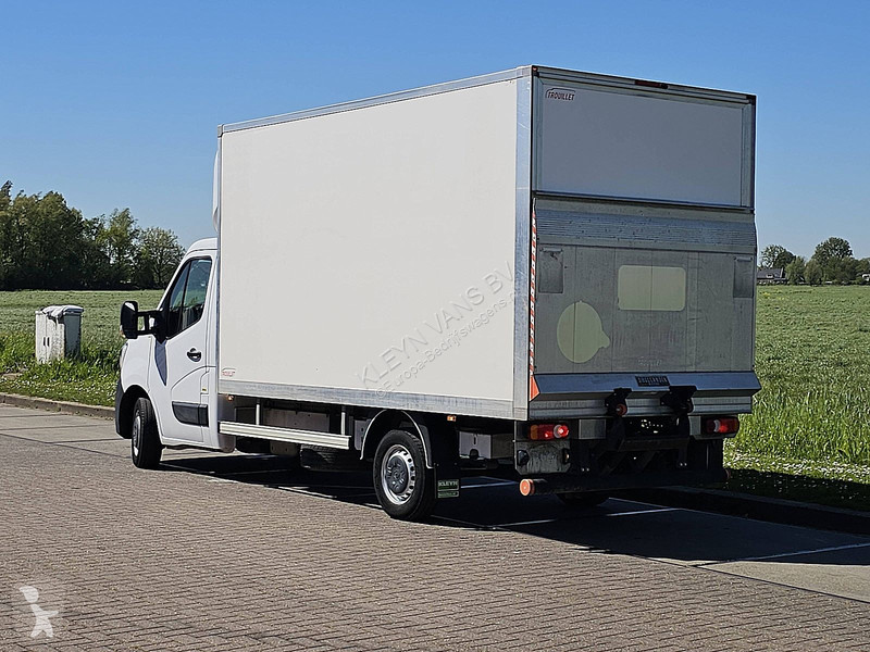 عربة نفعية Renault 2.3 Bakwagen Laadklep!