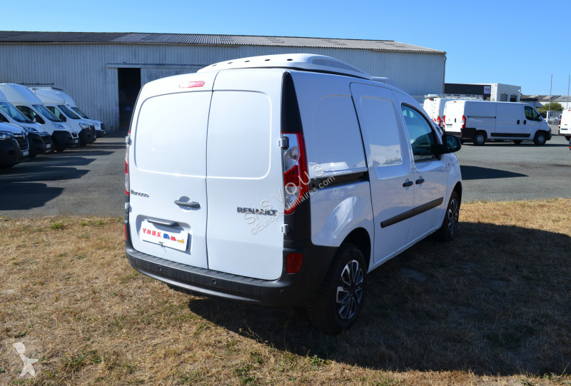 Véhicule utilitaire Renault RENAULT KANGOO II...