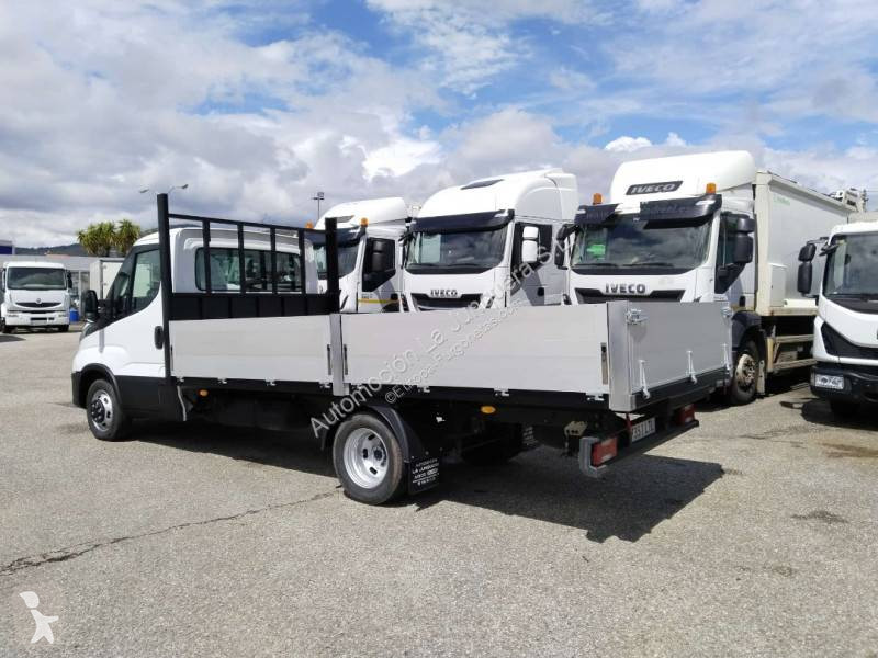 عربة نفعية Iveco