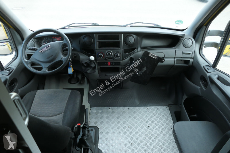 Furgoneta Iveco Daily 35 S11 C30C AUTOMATIK...