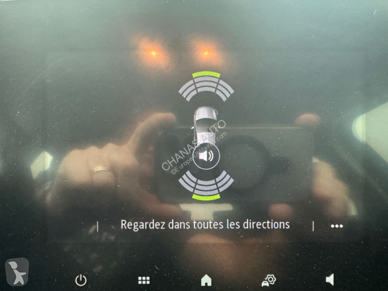 عربة نفعية Renault 1.5 Blue dCi 115 Business EDC