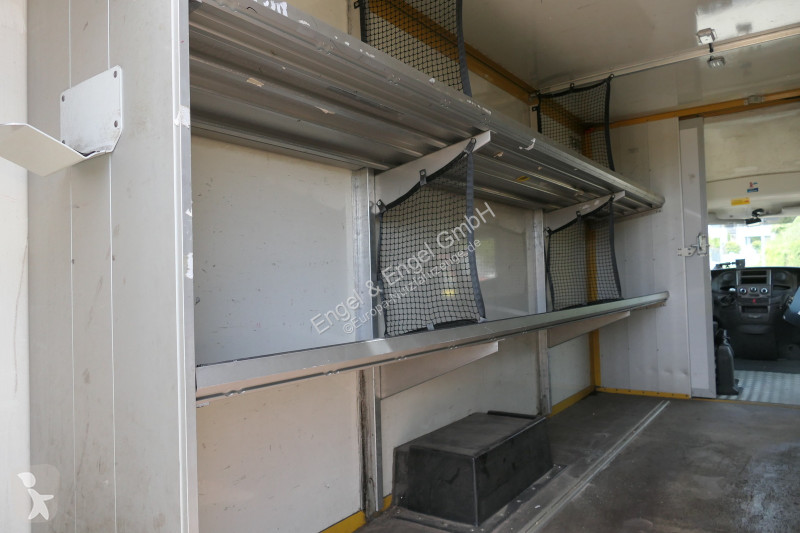 Iveco Daily 35 S11 C30C AUTOMATIK KAMERA Regale...