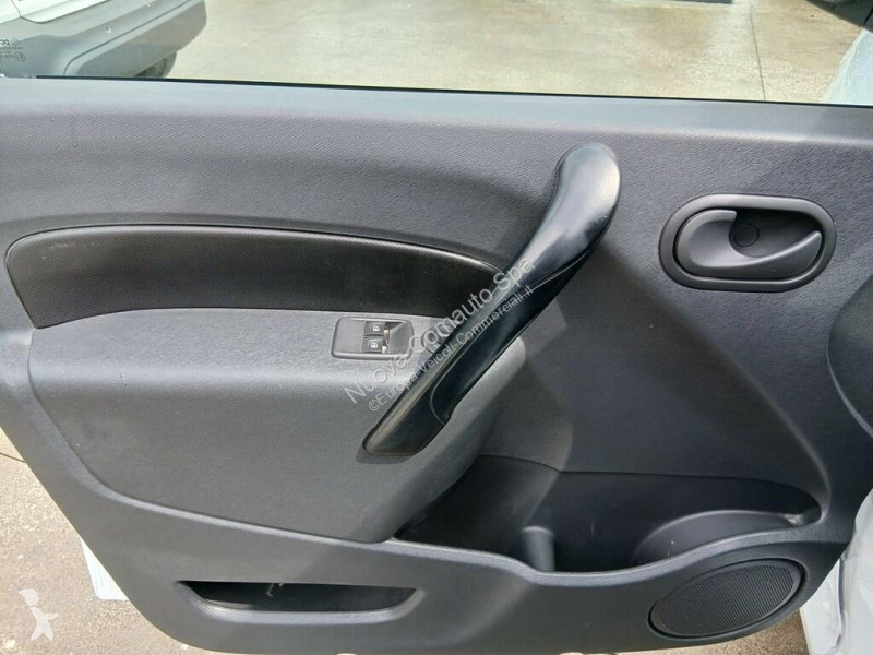 Furgoneta Renault II