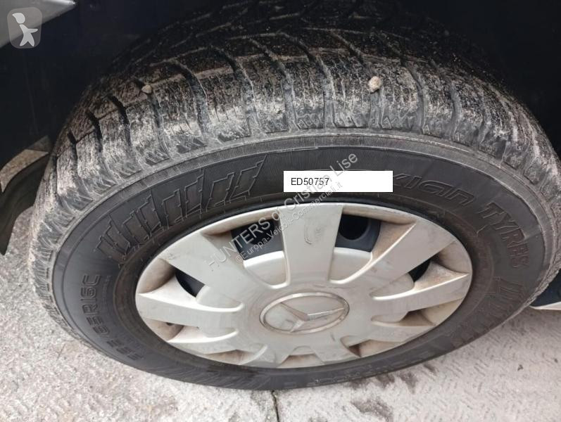 Veicolo commerciale Mercedes 3posti TRAZIONE...