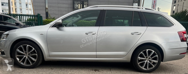 عربة نفعية Skoda OCTAVIA COMBI 1.4 TSI 150CH...