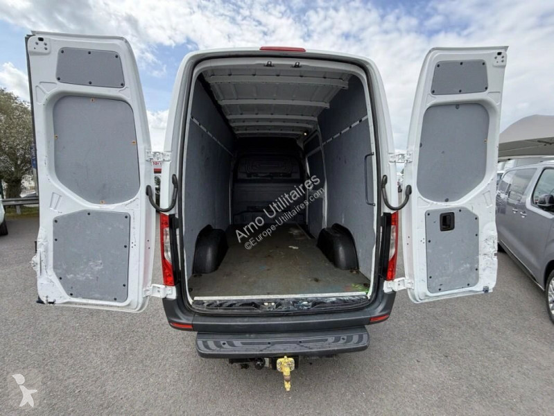 Véhicule utilitaire Mercedes
