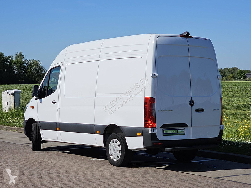 Furgoneta Mercedes 317 L2H2 Mbux RWD Euro6!