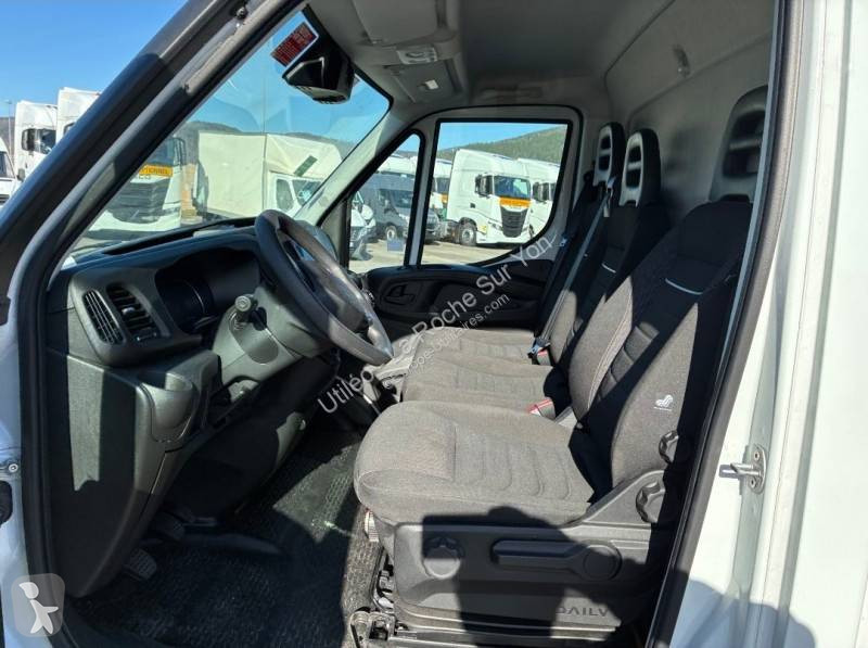 Лекотоварен автомобил Iveco