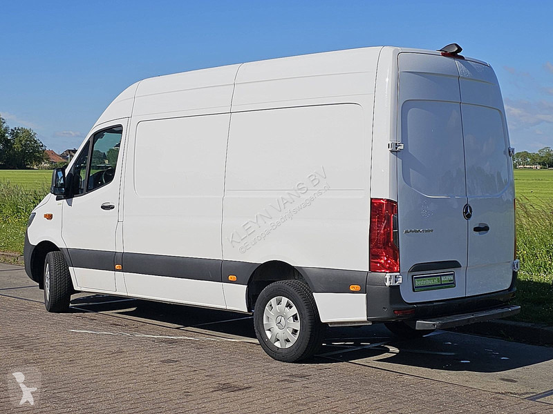 Furgoneta Mercedes 317 L2H2 Mbux RWD Euro6!