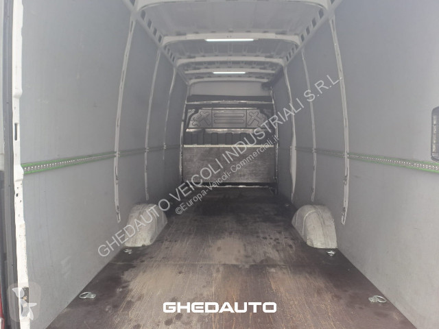 Furgoneta Iveco Daily 35S16 - FURGONE