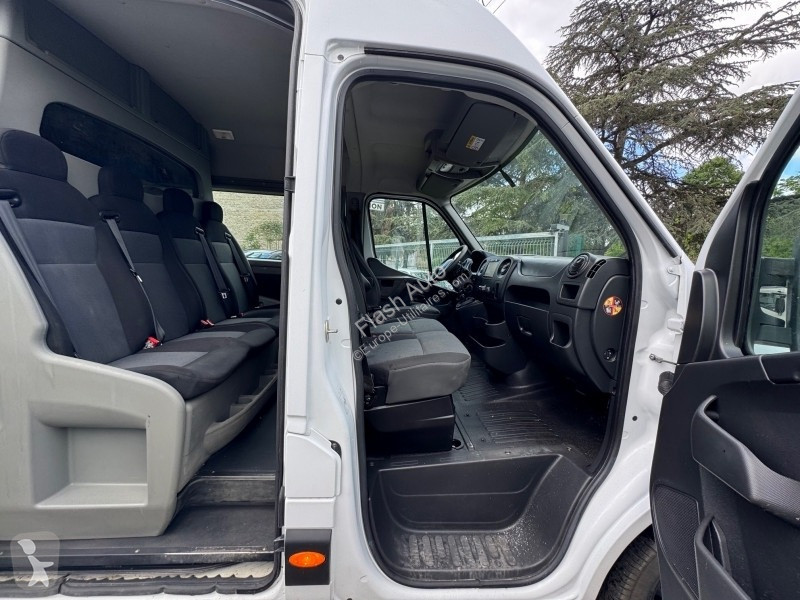 عربة نفعية Renault MASTER III  2.3 DCI 135CH L4...