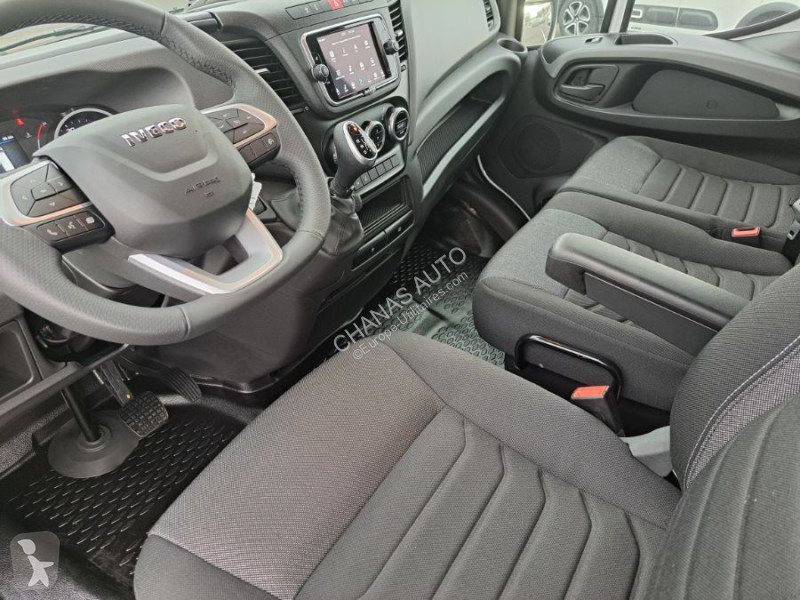 Iveco 35S18 A8 L3 VEHICULE ATELIER FLEXIBLE...