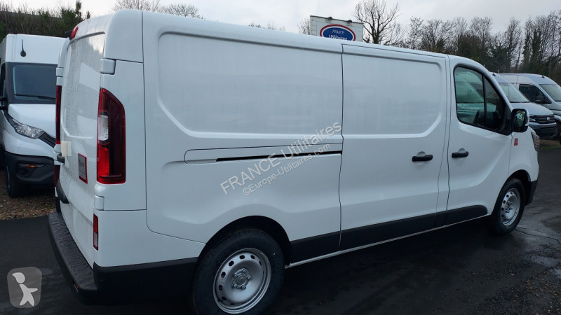 Furgoneta Renault TRAFIC III FG RED L2H1 3T 2.0...