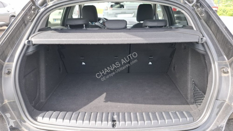 عربة نفعية BMW 116i 109 Business Design DKG7
