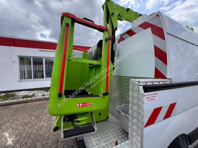 Samochód dostawczy Renault