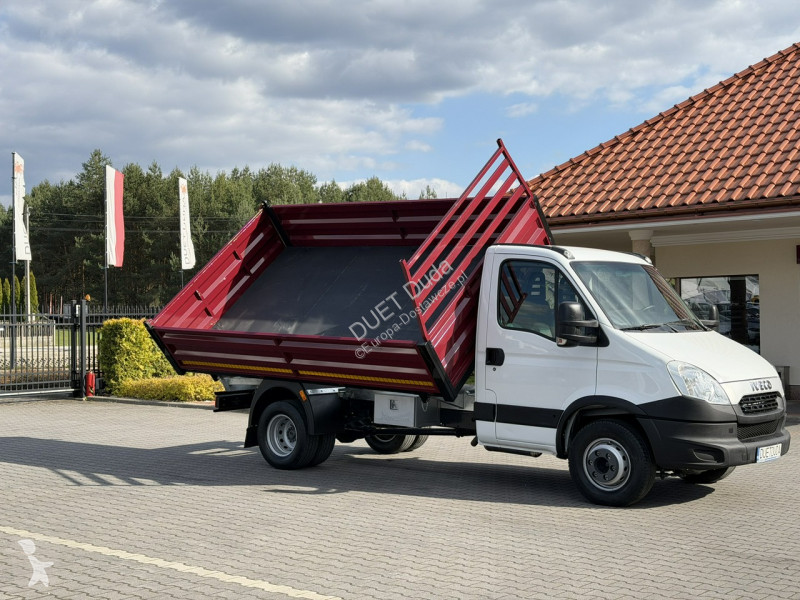 Samochód dostawczy Iveco 65C15 V H