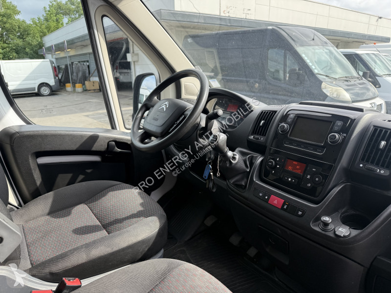 Véhicule utilitaire Citroën JUMPER FG 35 L2H2...