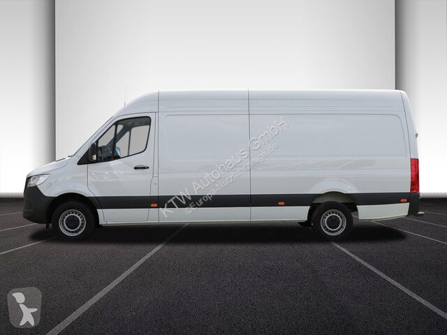 Veículo utilitário Mercedes Sprinter 317...