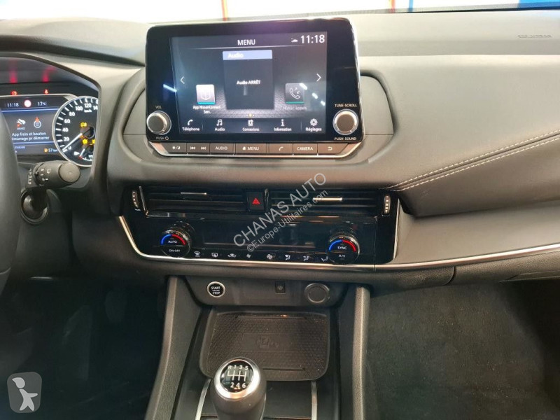 عربة نفعية Nissan 1.3 Mild Hybrid 140 Business...