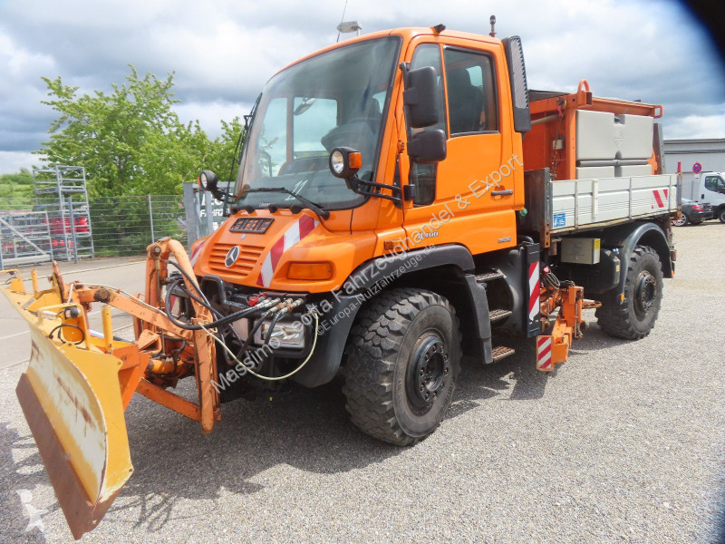 Mercedes U 400 Transporter