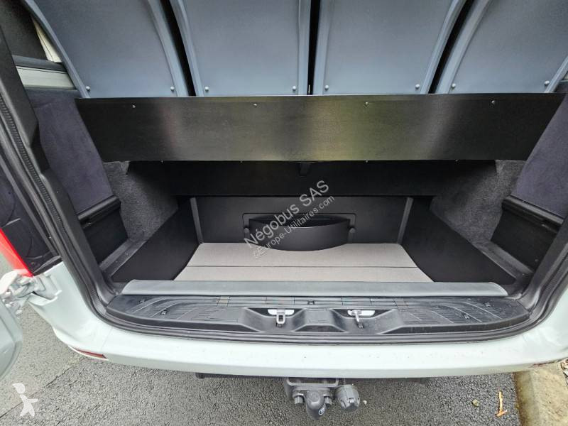 عربة نفعية Mercedes