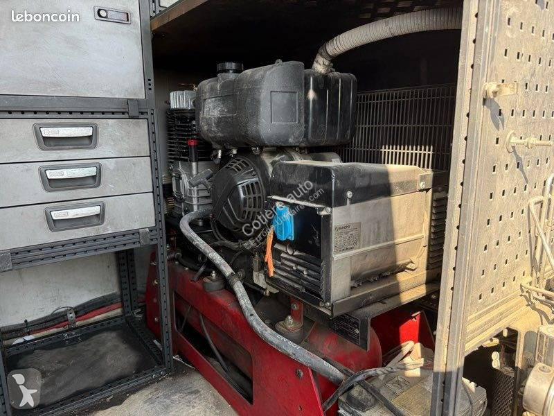 Furgoneta Iveco