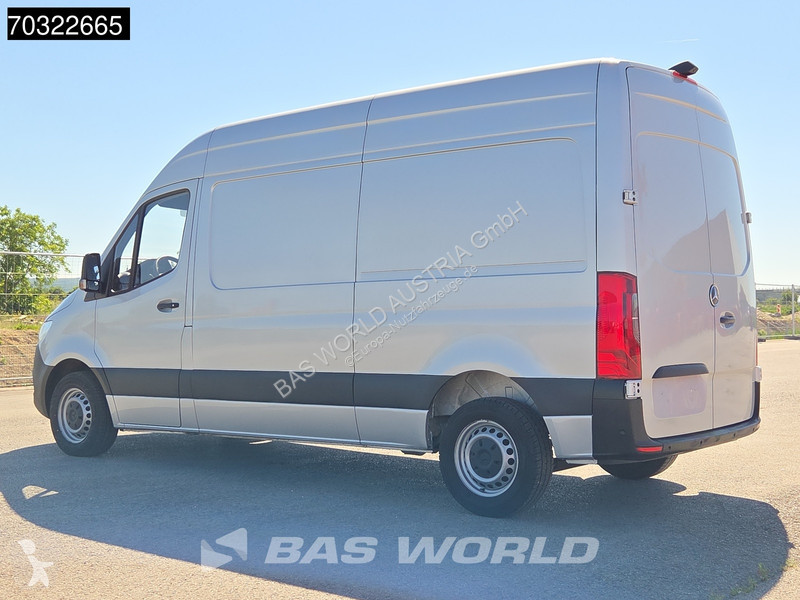 عربة نفعية Mercedes 215 CDI Automatik 150PS...