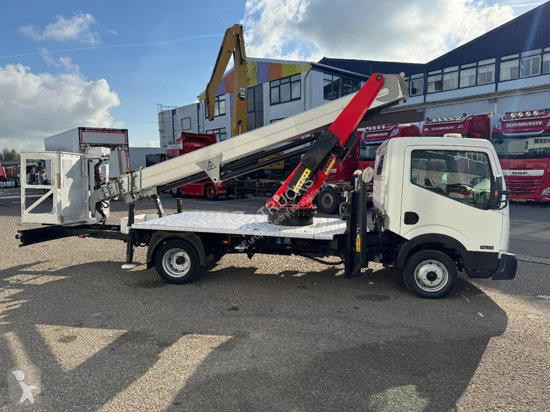 Furgoneta Nissan PALFINGER HOOGWERKER 20 METER...