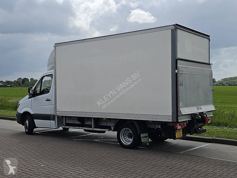 Furgoneta Mercedes 513 ac laadklep EURO6