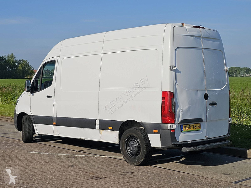 Bedrijfswagen Mercedes 311 L2H2 AUTOMAAT AIRCO