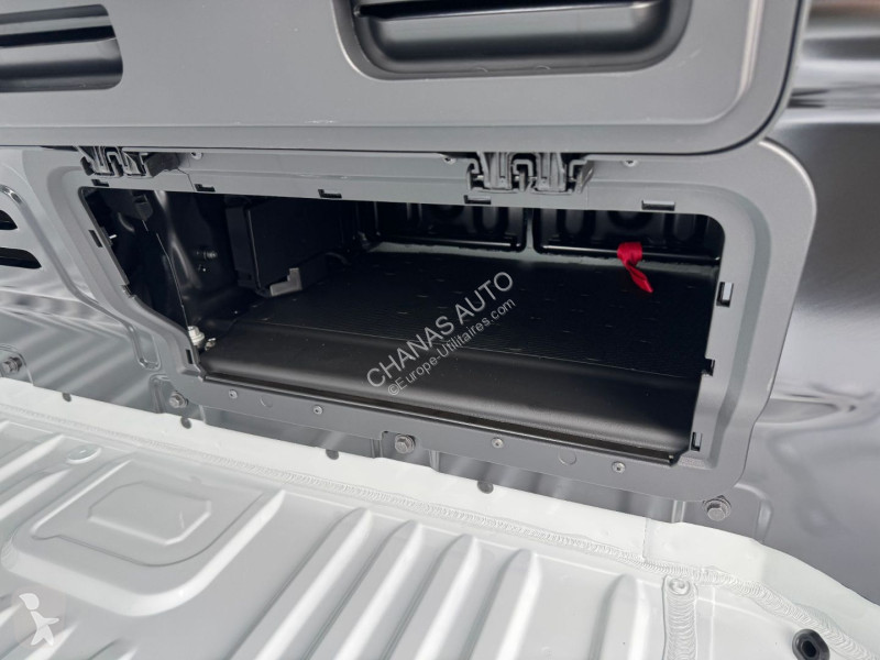 Furgoneta Renault L2H1 3T DCI 150 AUTO RED BVA9...