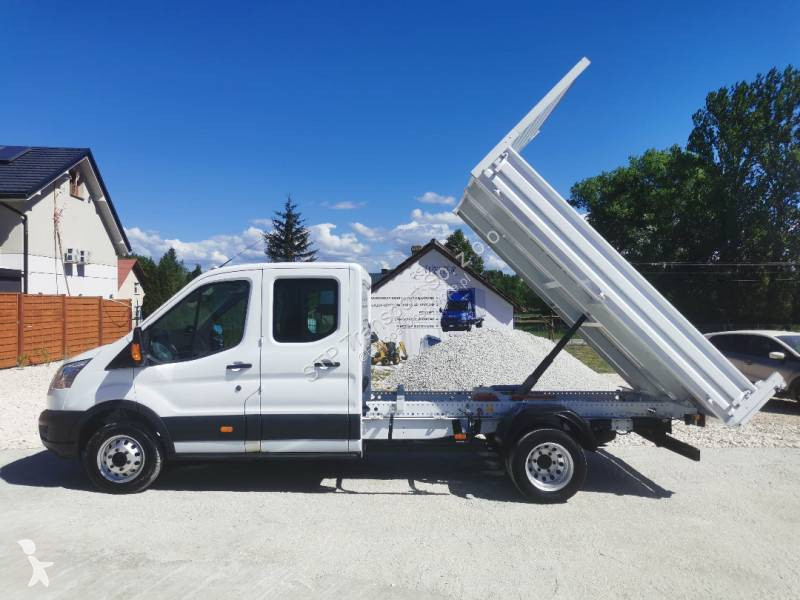 Samochód dostawczy Ford