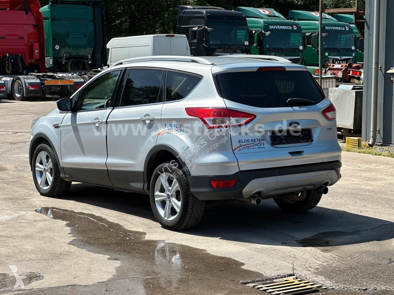 عربة نفعية Ford Sync Edition