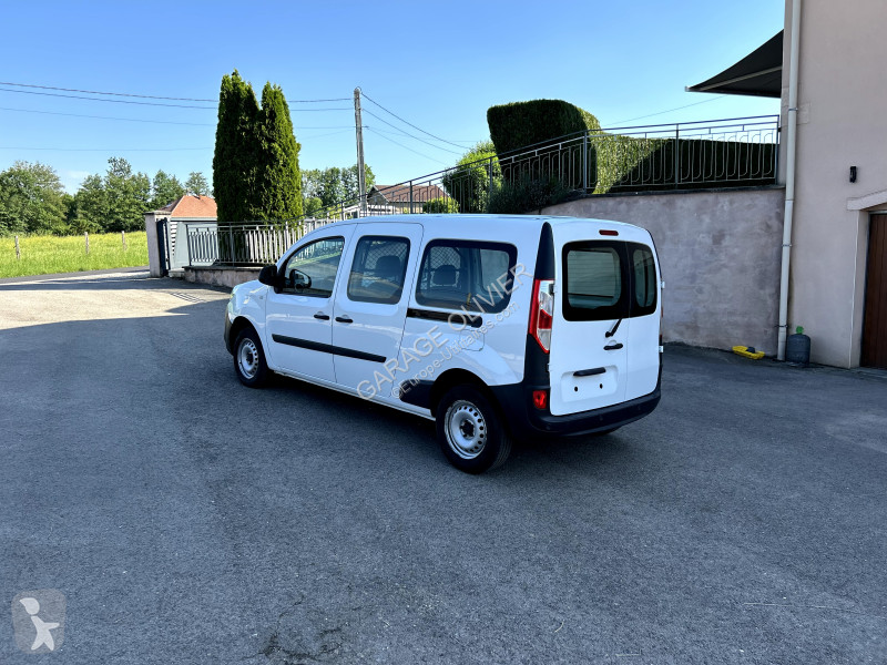 Véhicule utilitaire Renault Maxi Grand Volume...
