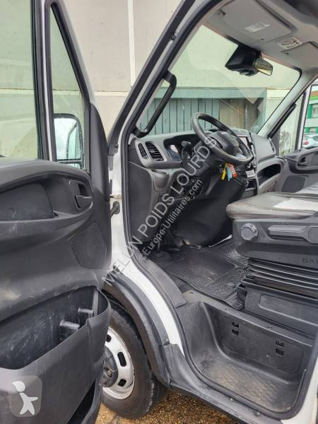 Iveco 35C18A8 van