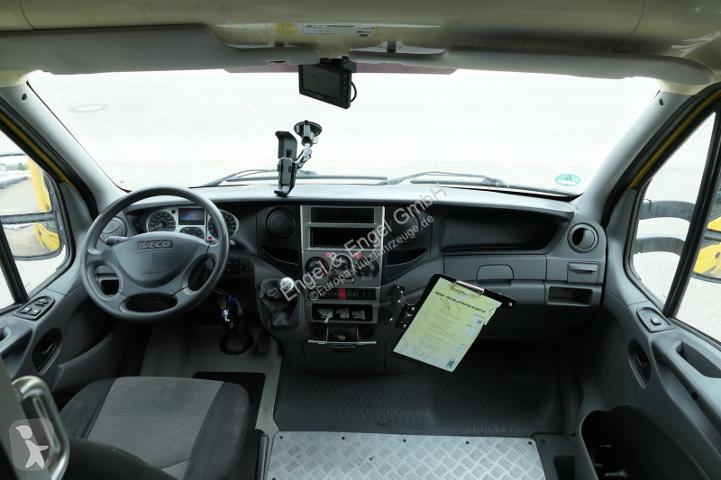 Nyttofordon Iveco Daily 35 S11 C30C AUTOMATIK...