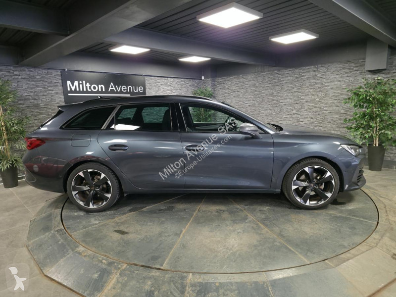 Samochód dostawczy Cupra Leon Sportstourer 1.5e...
