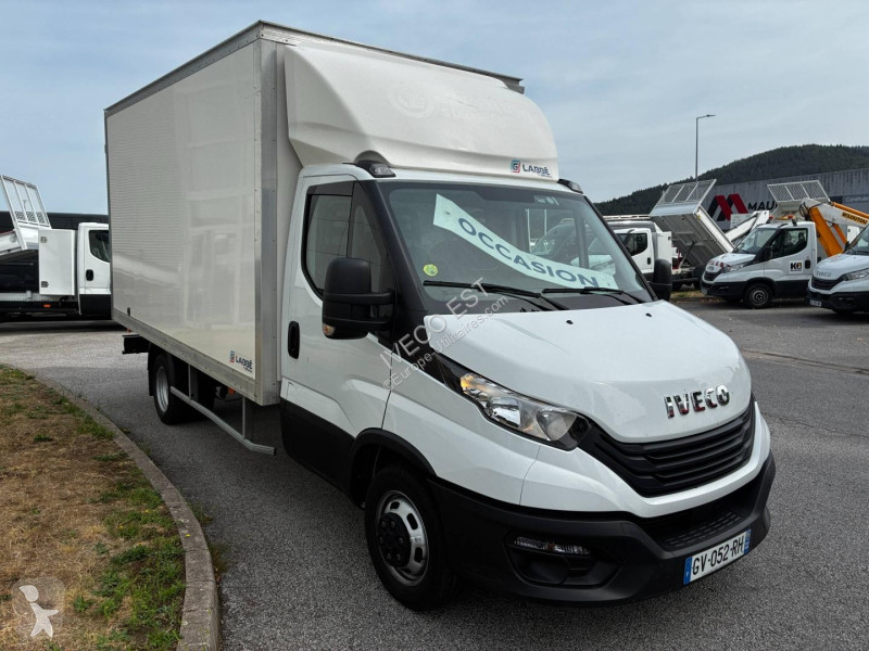 Коммерческий автомобиль Iveco CCb 35C16H 3.0 -...