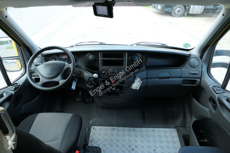 Furgoneta Iveco Daily 35 S11 C30C AUTOMATIK...