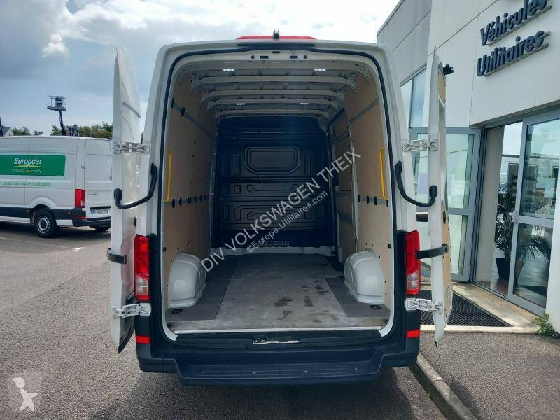 Volkswagen CRAFTER VAN 35 L3H3 2.0 TDI 140 CH van