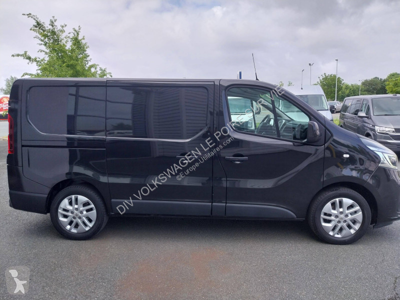 عربة نفعية Renault TRAFIC FGN L1H2 1200 KG DCI...