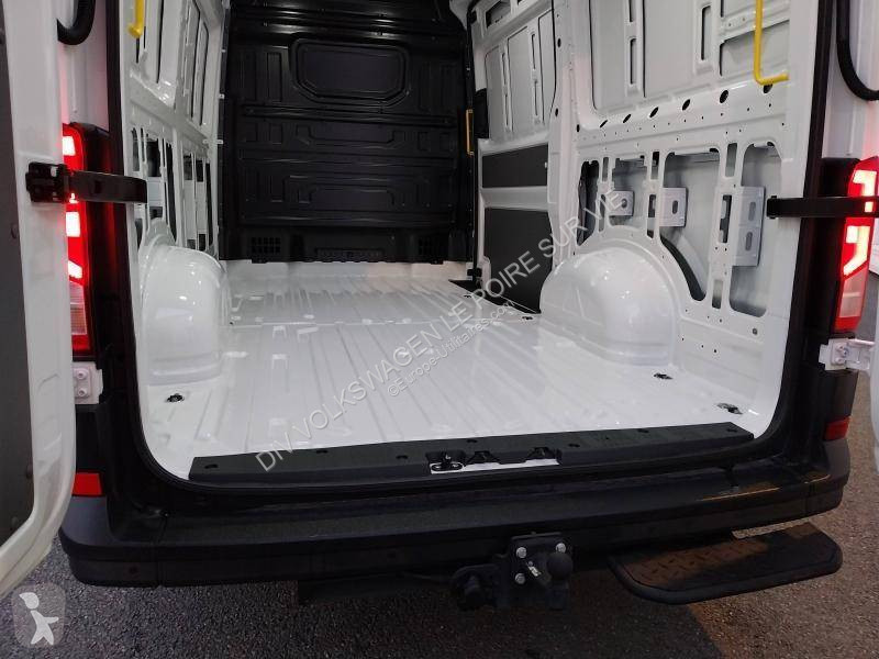 Volkswagen CRAFTER VAN 30 L3H3 2.0 TDI 140 CH...